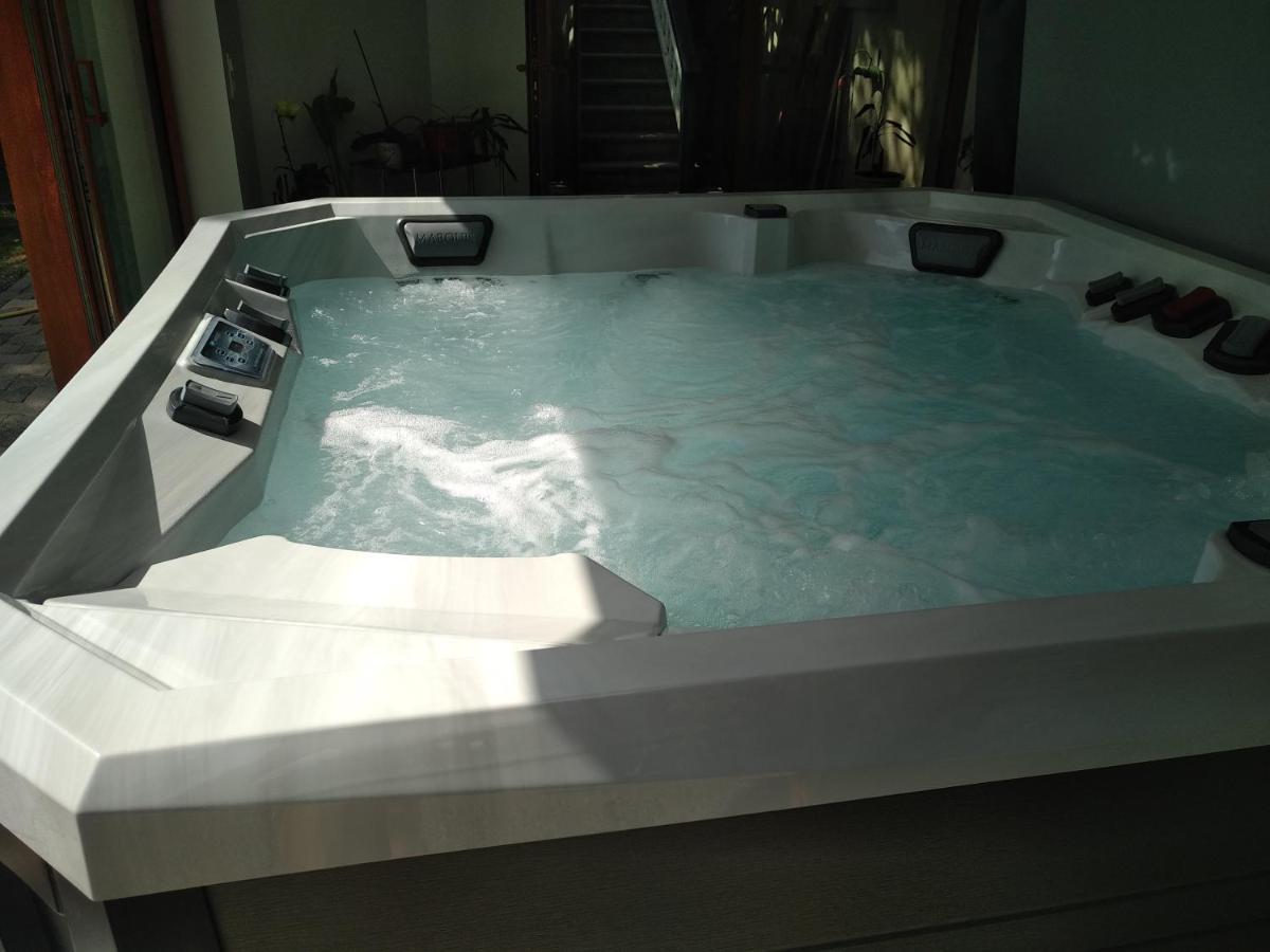 La Marmotte De La Tour Bed & Breakfast Bagian luar foto